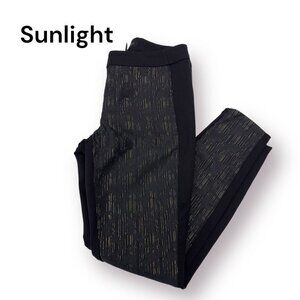 White House Black Market Women SZ 4 The Skinny Black Gold Metallic Ponte Pants